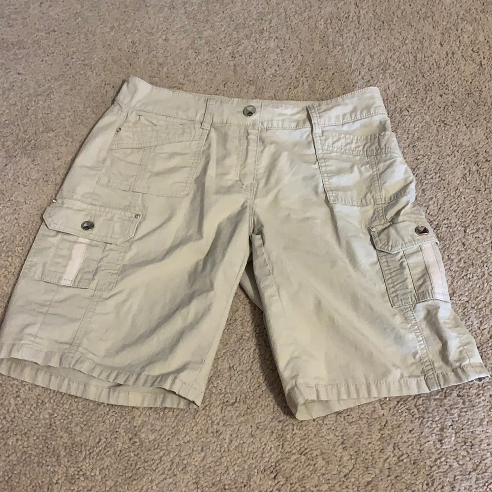 White House Black Market Shorts Tan size small